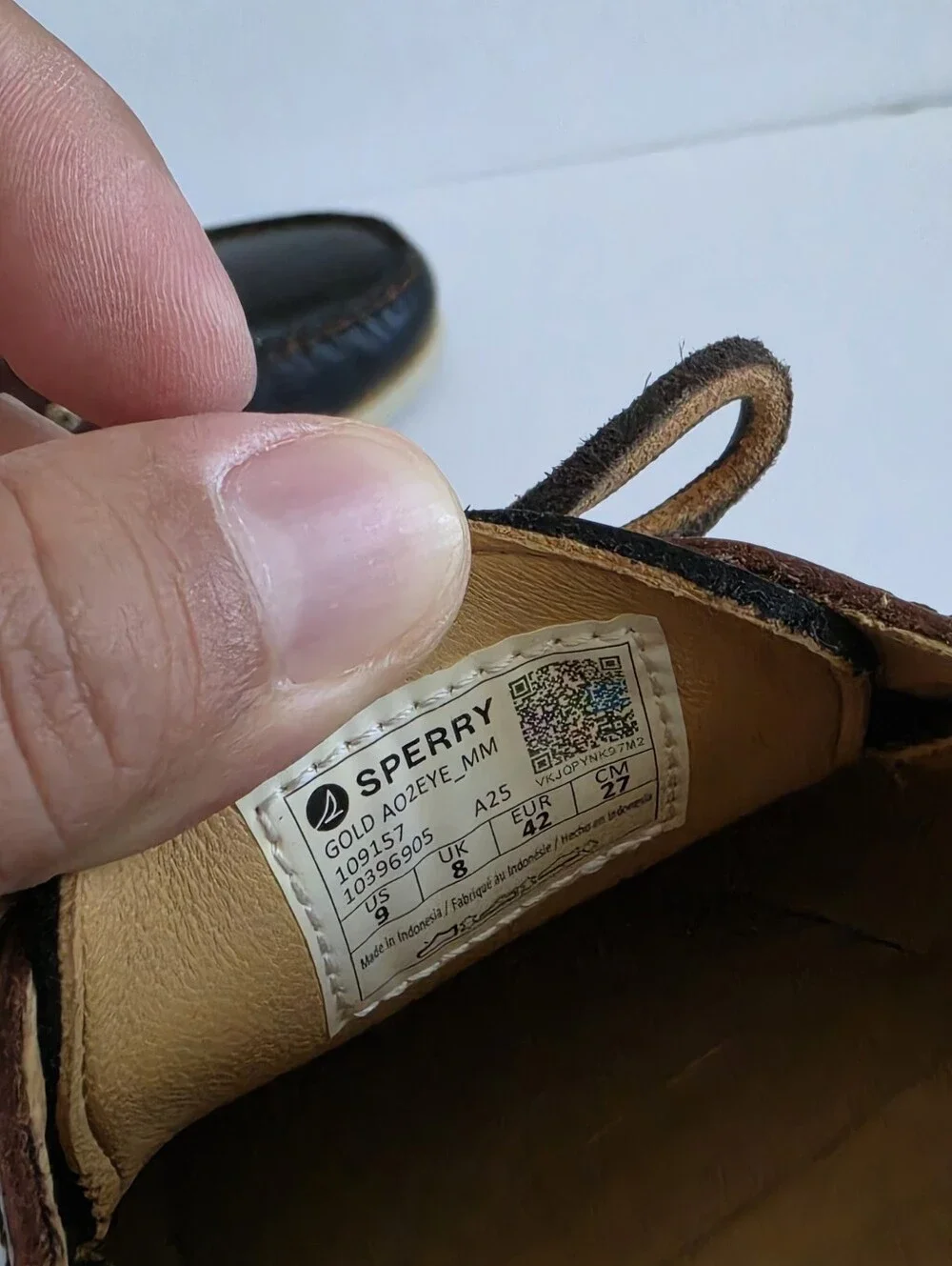 Sperry Authentic Original 2-Eye Men’s Boat Shoes, Brown/ Black, US Size 9